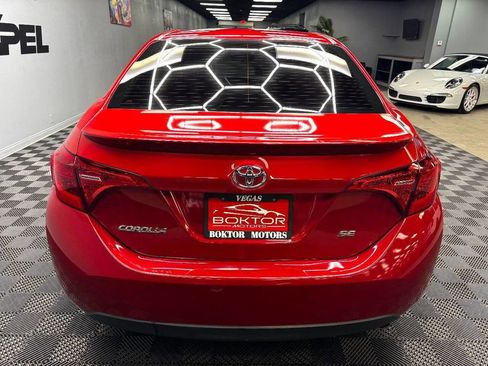 Used 2019 Toyota Corolla SE FWD image 13