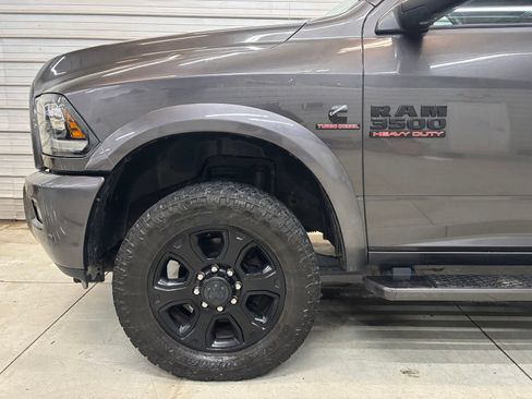 Used 2018 RAM 3500 Laramie w/ Sport Appearance Group AWD/4WD image 4