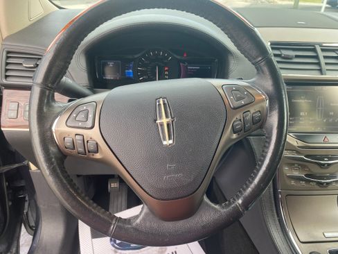 Used 2014 Lincoln MKX w/ Equipment Group 102A image 11