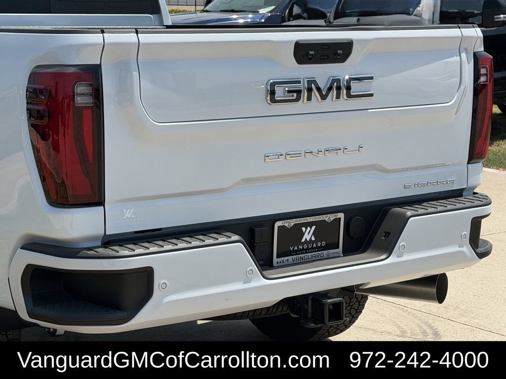 New 2026 GMC Sierra 2500 Denali Ultimate AWD/4WD image 6