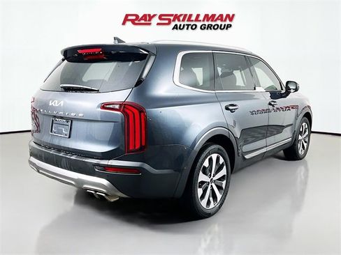 Used 2022 Kia Telluride EX w/ EX Premium Package image 7