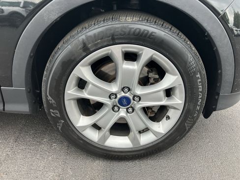Used 2015 Ford Escape Titanium AWD/4WD image 10