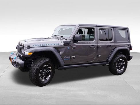 Certified 2025 Jeep Wrangler Unlimited Rubicon 4xe w/ Safety Group image 10