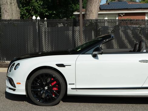 Used 2018 Bentley Continental GT Supersports AWD/4WD image 42