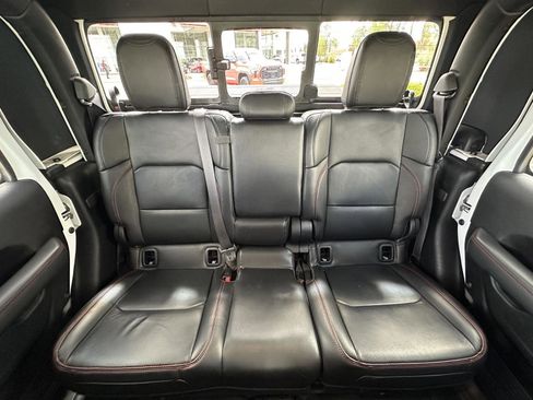 Used 2020 Jeep Gladiator Rubicon AWD/4WD image 24