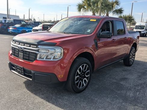 Used 2024 Ford Maverick Lariat image 9