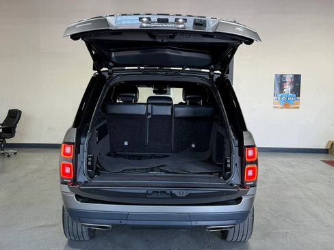 Used 2019 Land Rover Range Rover Supercharged AWD/4WD image 7