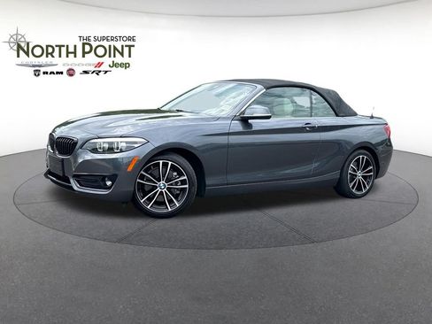 Used 2020 BMW 230i Convertible w/ Convenience Package RWD image 1