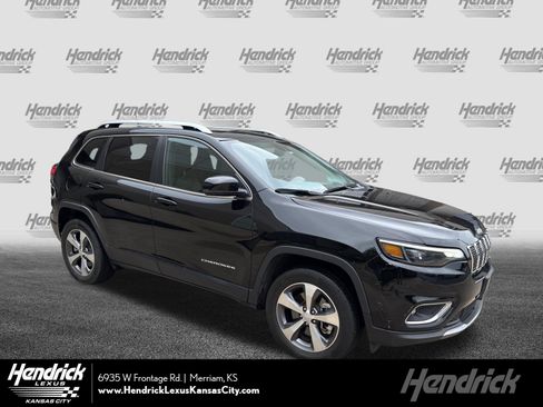 Used 2021 Jeep Cherokee Limited w/ Trailer Tow Group AWD/4WD image 1