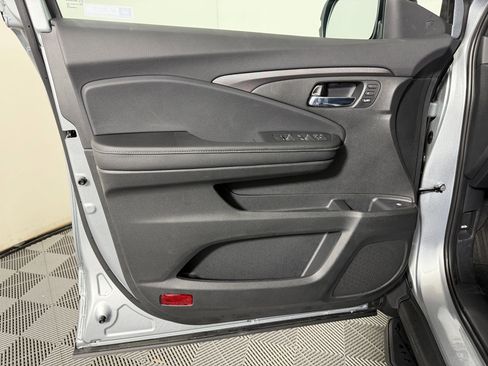 New 2026 Honda Ridgeline RTL image 21