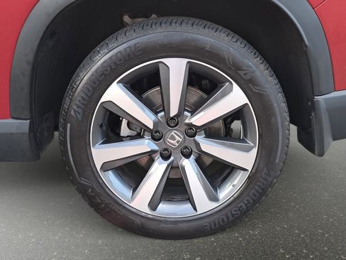 Used 2025 Honda Pilot Touring image 33