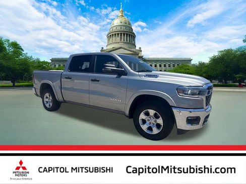 Used 2025 RAM 1500 Big Horn AWD/4WD image 1