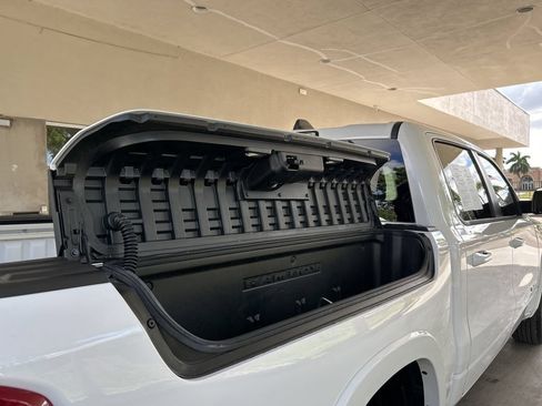 Used 2025 RAM 1500 Big Horn AWD/4WD image 40