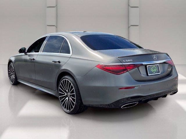 Used 2022 Mercedes-Benz S 580 4MATIC Sedan image 3