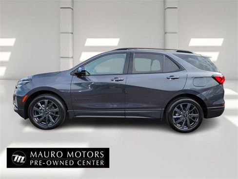 Used 2023 Chevrolet Equinox RS image 6