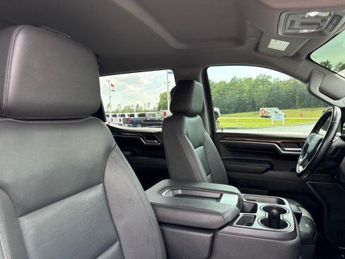 Used 2023 Chevrolet Silverado 1500 LT w/ All Star Edition Plus AWD/4WD image 9