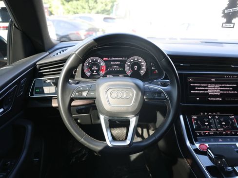 Used 2021 Audi Q8 Premium Plus w/ Premium Plus Package AWD/4WD image 15