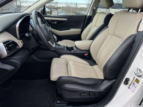 Used 2022 Subaru Outback Limited w/ Popular Package #2 image 28