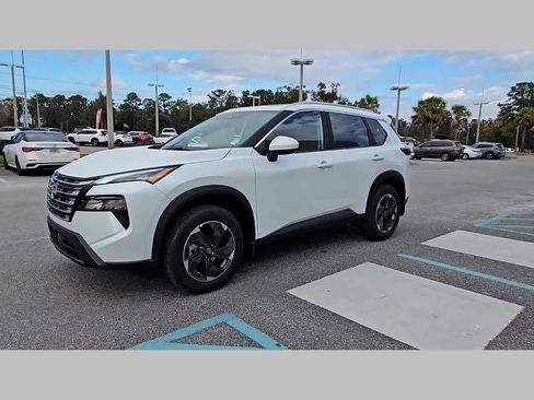 New 2026 Nissan Rogue SV image 22