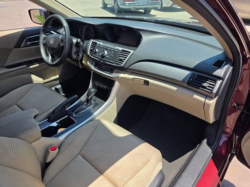 Used 2014 Honda Accord LX image 13