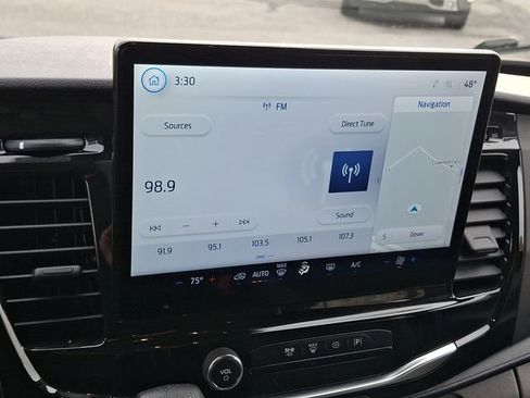 Used 2024 Ford Transit 350 XLT image 17