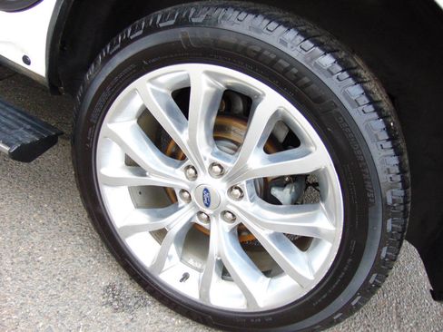 Used 2018 Ford Expedition Limited w/ Equipment Group 302A image 66