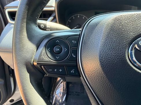 Used 2024 Toyota Corolla Cross AWD Hybrid image 28