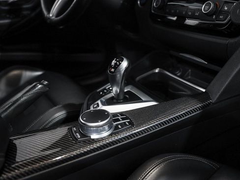 Used 2018 BMW M3 Base image 31