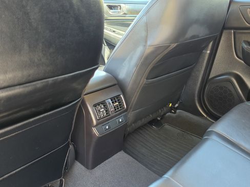 Used 2017 Subaru Outback 2.5i Limited image 22