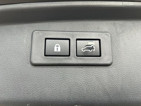 Certified 2025 Subaru Outback Limited w/ Popular Package #2 image 28