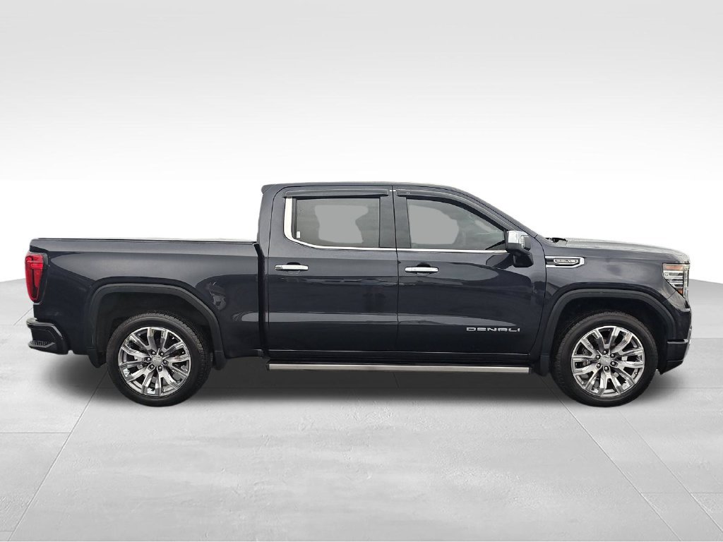 Used 2022 GMC Sierra 1500 Denali w/ Denali Reserve Package AWD/4WD image 6