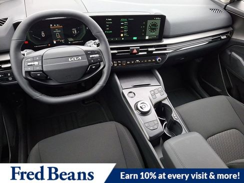 New 2026 Kia Sportage S image 7