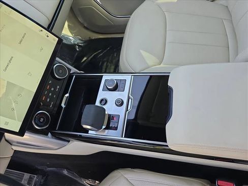 Certified 2023 Land Rover Range Rover Long Wheelbase Autobiography AWD/4WD image 24