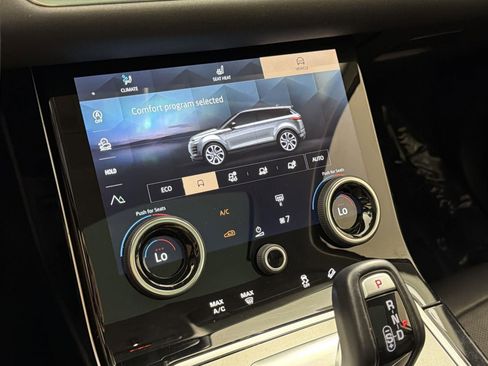 Certified 2022 Land Rover Range Rover Evoque S AWD/4WD image 19