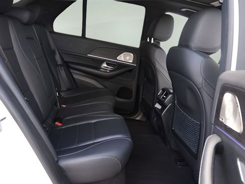 Used 2021 Mercedes-Benz GLE 350 4MATIC image 19