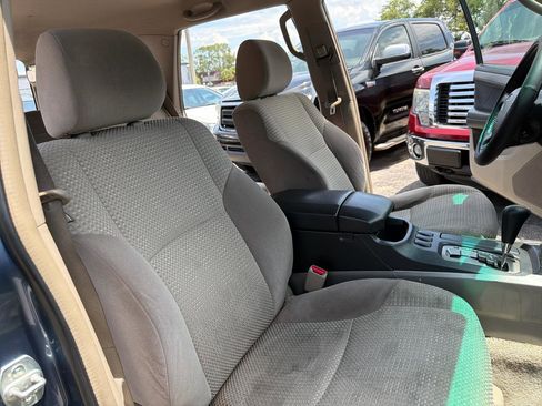 Used 2005 Toyota 4Runner SR5 RWD image 14