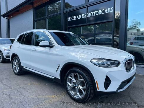 Used 2023 BMW X3 xDrive30i AWD/4WD image 1