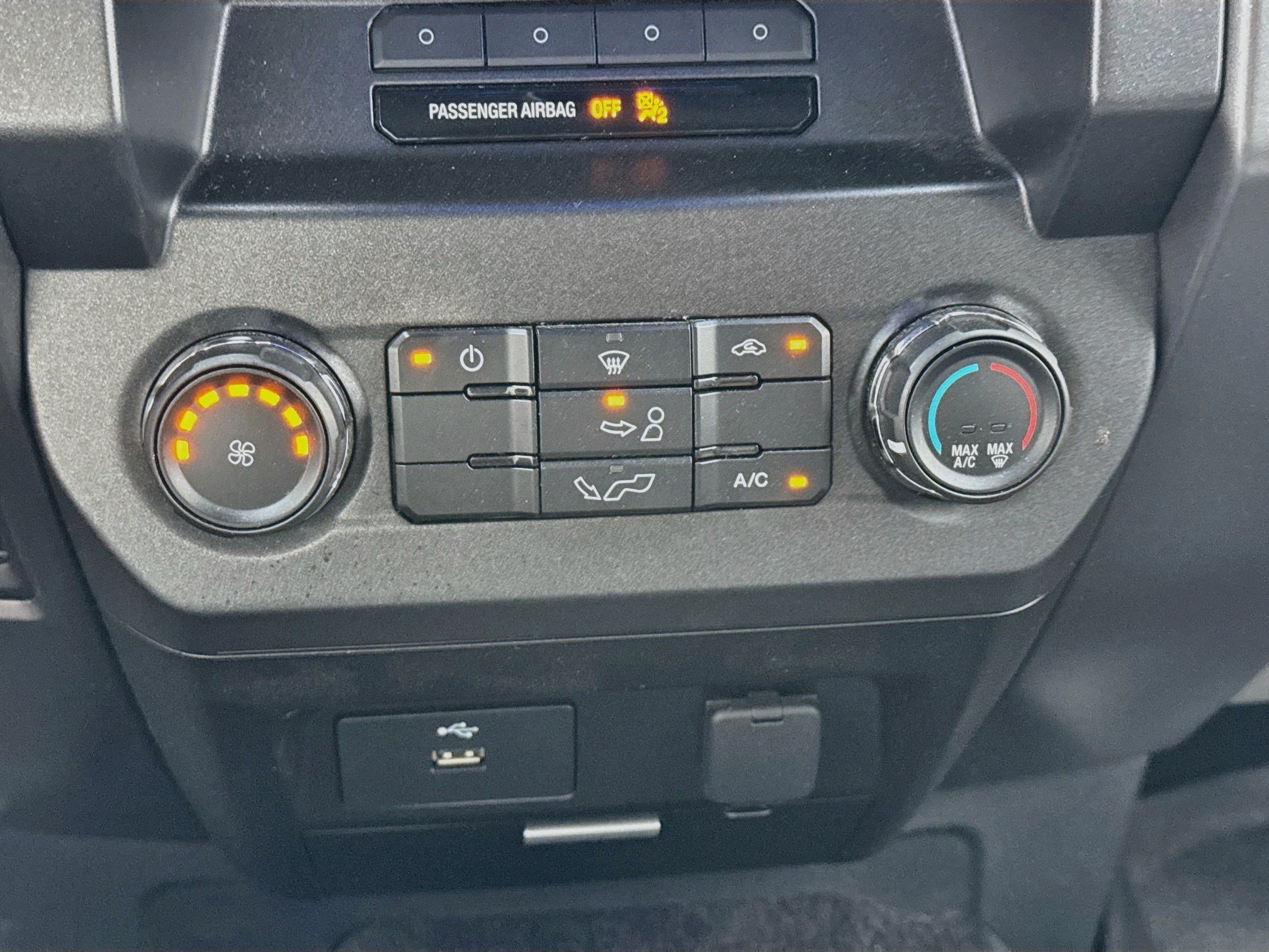 Used 2017 Ford F150 XLT RWD image 12