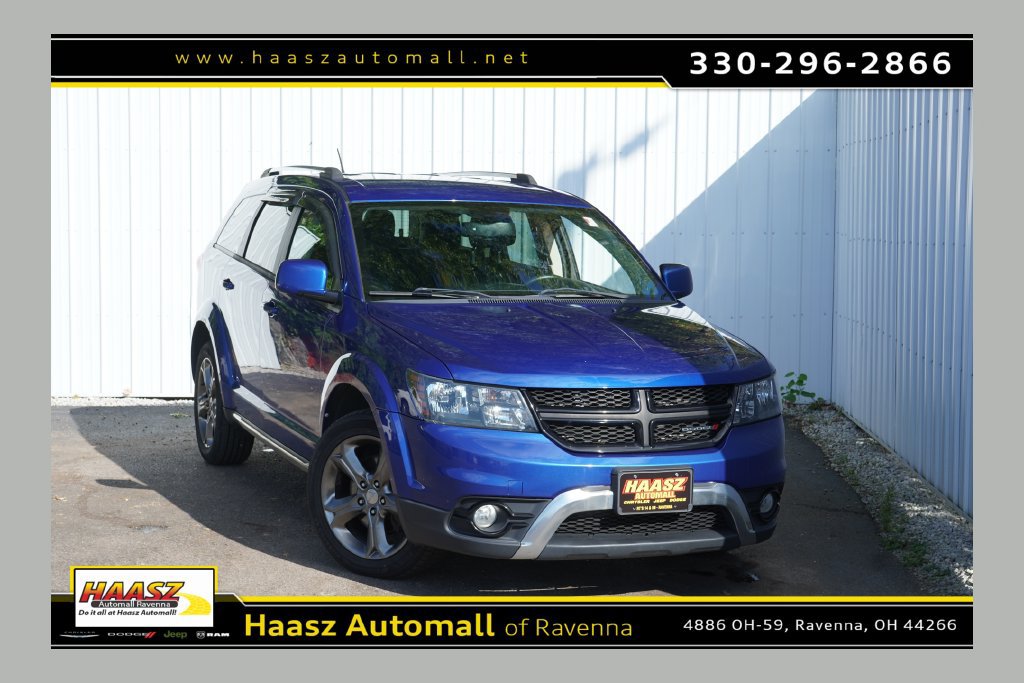 Used 2015 Dodge Journey Crossroad w/ Flexible Seating Group FWD image 1