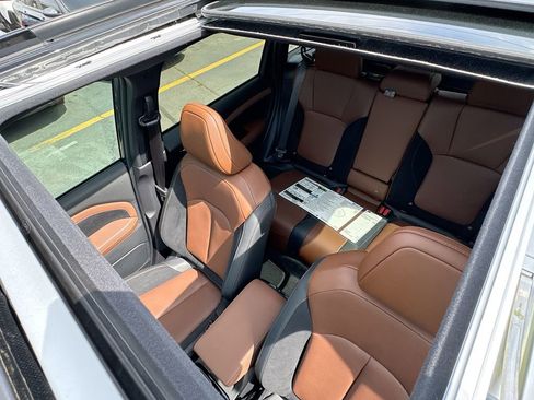 New 2026 Subaru Forester Touring AWD/4WD image 26