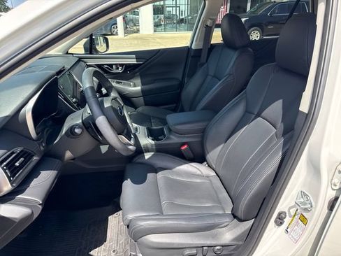 Used 2024 Subaru Outback Touring AWD/4WD image 13