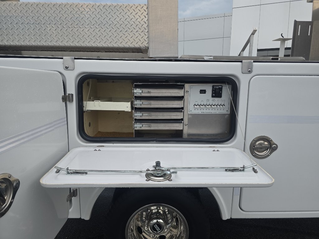 Used 2012 Chevrolet Silverado 3500 W/T RWD image 18