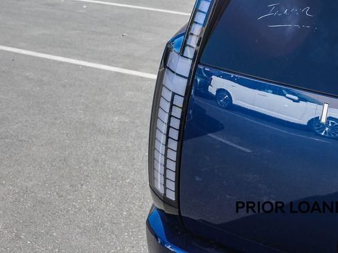 Certified 2026 Hyundai Ioniq 9 SEL AWD/4WD image 8