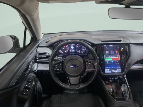 Used 2024 Subaru Ascent Premium w/ Convenience Package image 17