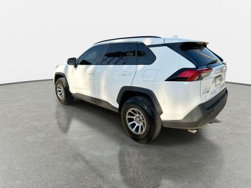 Used 2019 Toyota RAV4 LE w/ All Weather Liner Package AWD/4WD image 6
