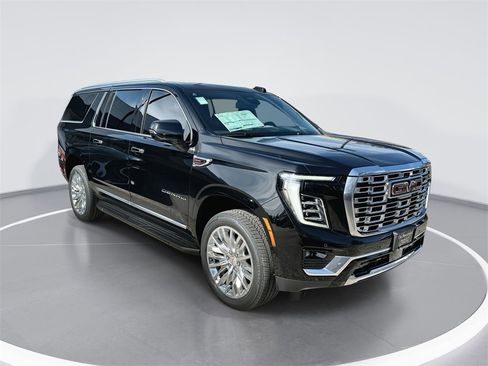 New 2026 GMC Yukon XL Denali w/ LPO, Floor Liner Package image 1