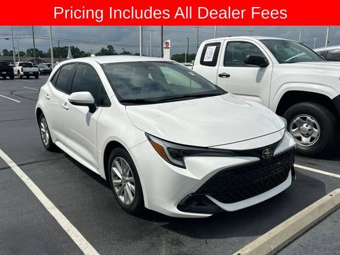 Used 2024 Toyota Corolla SE FWD image 1