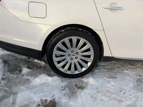 Used 2015 Lincoln MKS AWD w/ Equipment Group 101A image 11