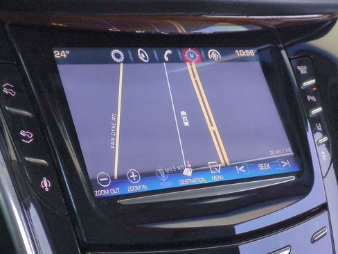 Used 2015 Cadillac Escalade Luxury image 33