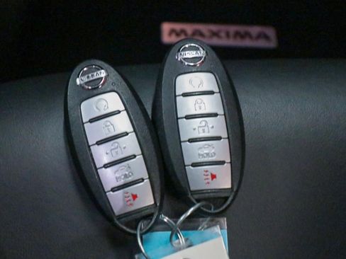 Used 2022 Nissan Maxima Platinum w/ Sport Mat Group image 22